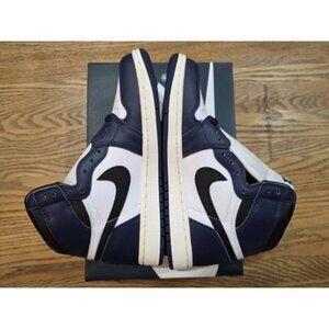 Air Jordan 1 Retro High OG - Midnight Navy - SZ 6 - Bran New!!